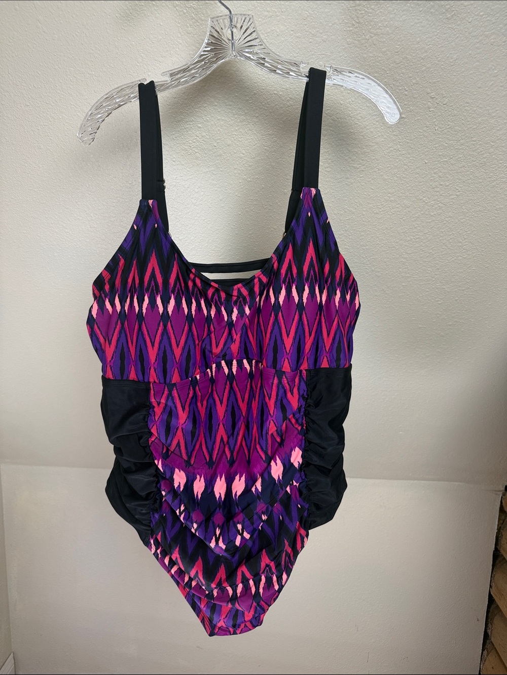 AVA & VIV One-Piece Swimsuit Size 22W